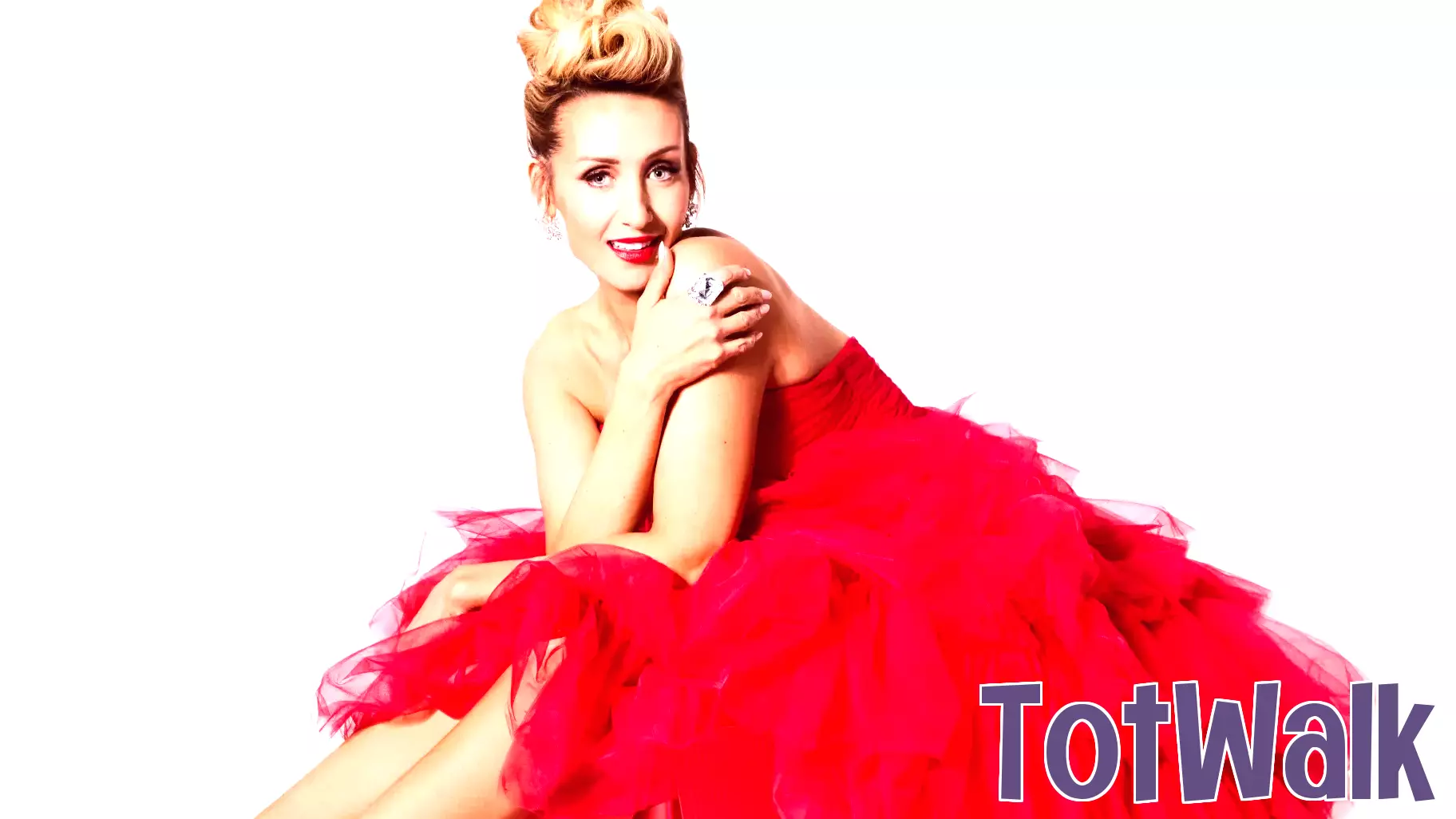 Catherine Tyldesley Opens Up About Emotional Christmas Episode and Hidden Health Struggles